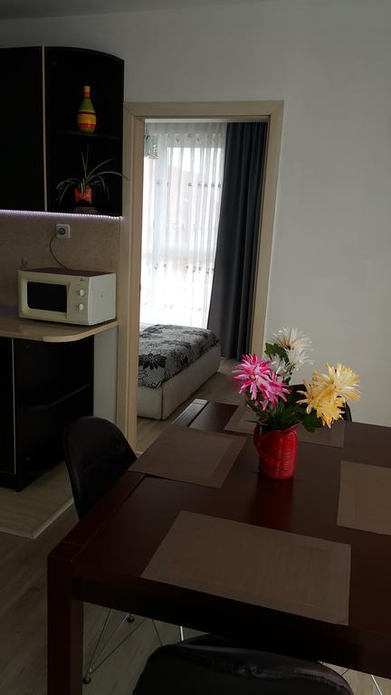 Kraybrezhna Apartment Pomorie Extérieur photo