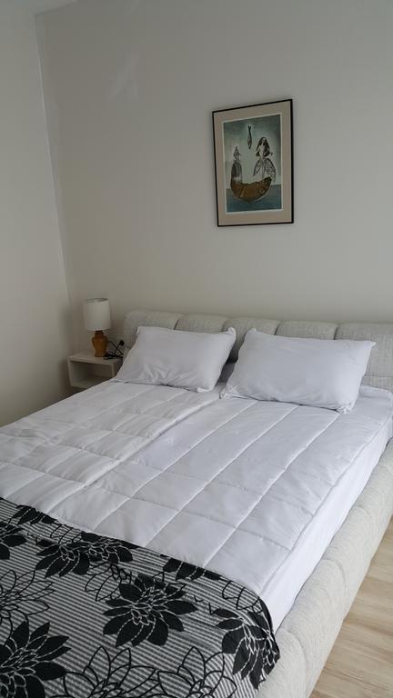 Kraybrezhna Apartment Pomorie Extérieur photo