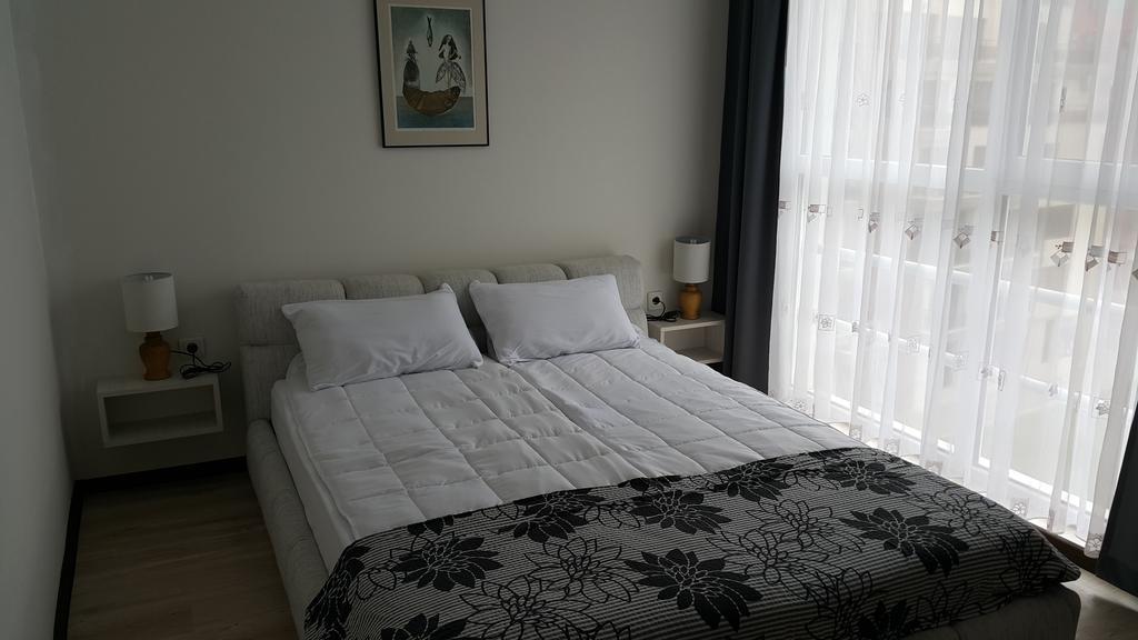 Kraybrezhna Apartment Pomorie Extérieur photo